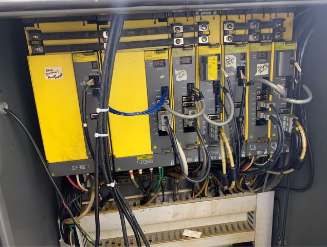 1-1/2 KSI SQC38, Fanuc 18iTB, 2006, 4Live/6OD/5+1+2ID/1+3BW, C Main/Sub, loader
