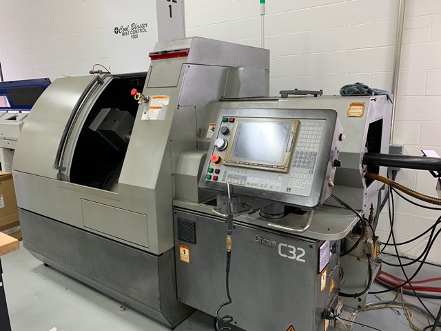 1 1/4 , CITIZEN, C32VIII (2M8), CINCOM, 2006, HPC,Mist Collector, Loader