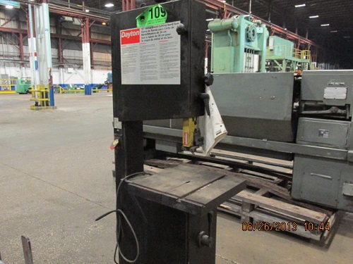 DAYTON 15 VERTICAL BAND SAW