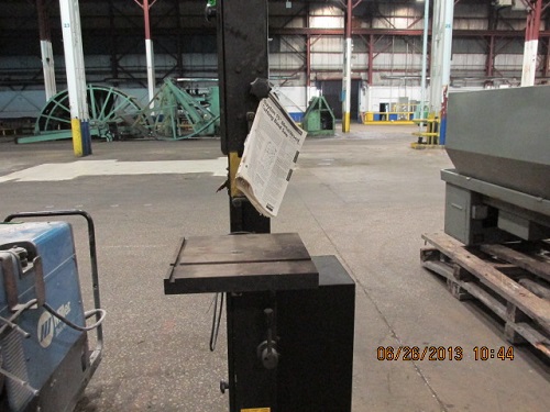 DAYTON 15 VERTICAL BAND SAW