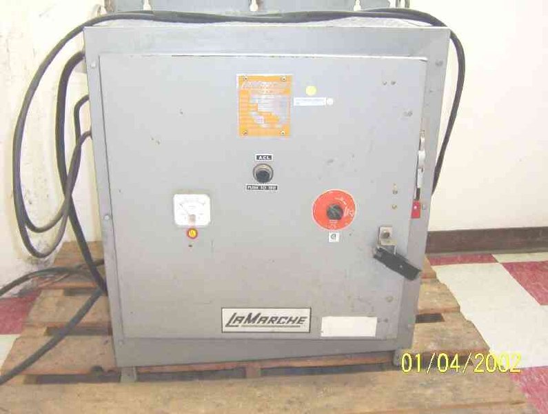 LAMARCHE LIFTRUCK CHARGER