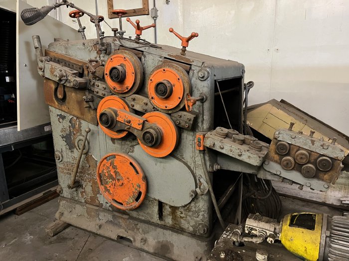 SLEEPER & HARTLEY SERIES 723 WIRE SPRING COILER