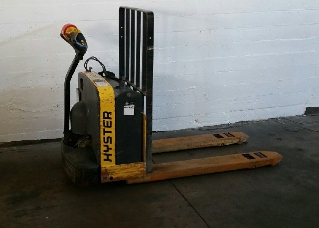 5000 LB HYSTER W50Z WALKIE PALLET JACK