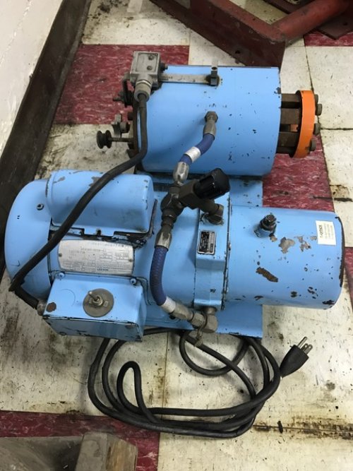 AEROQUIP FT1208-2-4 MODEL B HYDRAULIC HOSE CRIMPING MACHINE