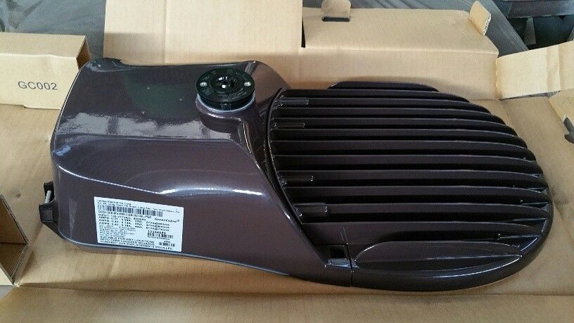 LEOTEK GREEN COBRA SERIES 49W LED PARKING LIGHTS BRAND-NEW