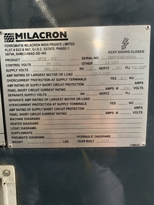 310 TON CINCINNATI MILACRON CNC MTS 310 INJECTION MOLDING MACHINE