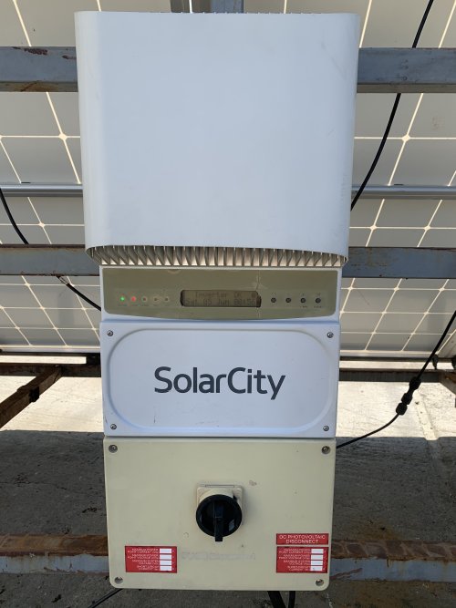 3000 KW 90-580 V,Output 208/240/277 V 60 Hz ABB PVI-3.0-OUTD GRID TIED INVERTER
