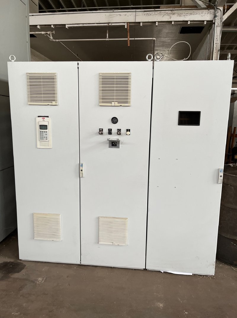 40HP ALLEN BRADLY MOTOR, CONTROL BOX AND GEARBOX FOR DOPPELMAYR SKI LIFT