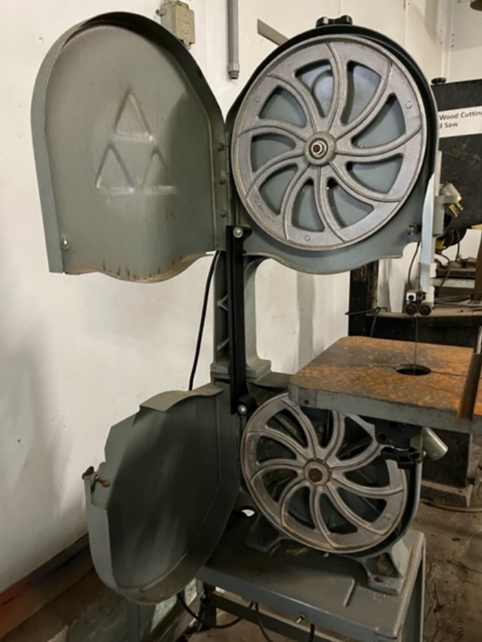 14 DELTA 28-243S WOOD VERTICAL BANDSAW