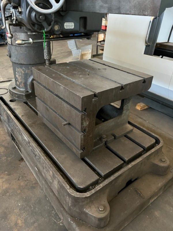 4' x 11 CARLTON 1A RADIAL ARM DRILL