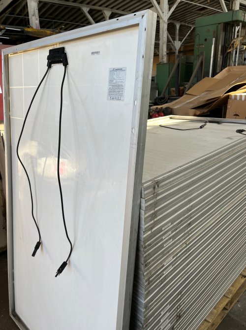 275WATT CANADIAN SOLAR CS6K-275P SOLAR PANELS USED