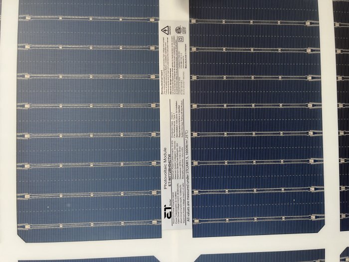 540W ET SOLAR ET-M772BH540TW SOLAR PANELS BRAND NEW