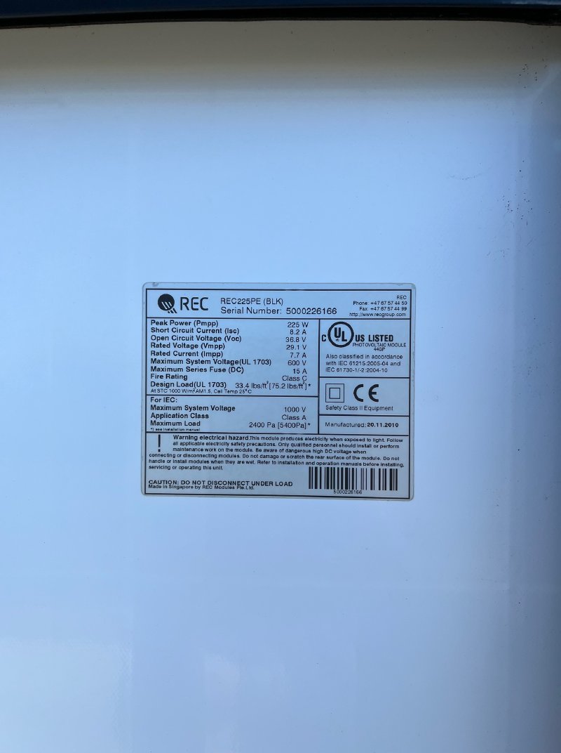 225WATT REC SOLAR REC225PE-BL 29 VOLT SOLAR PANEL