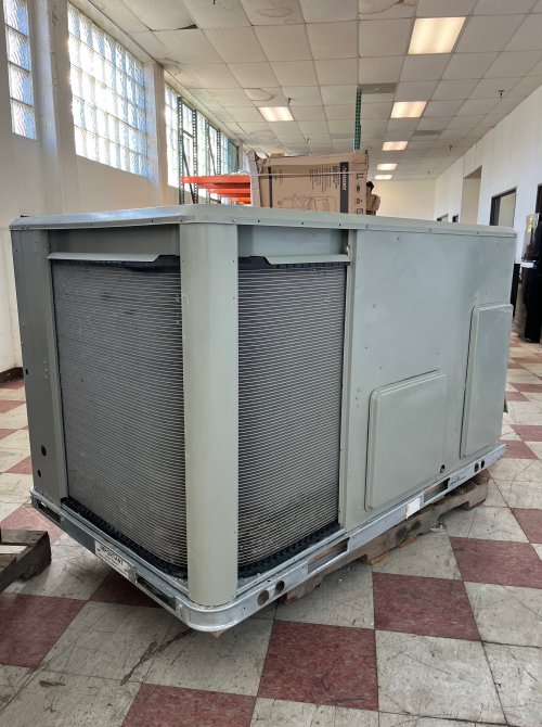 3 TON TRANE YSC036G4 GAS/ELECTRIC SEER 14 R-410A ROOFTOP AIR CONDITIONER