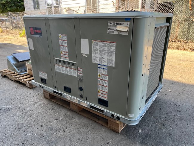 3 TON TRANE YSC036G4 GAS/ELECTRIC SEER 14 R-410A ROOFTOP AIR CONDITIONER