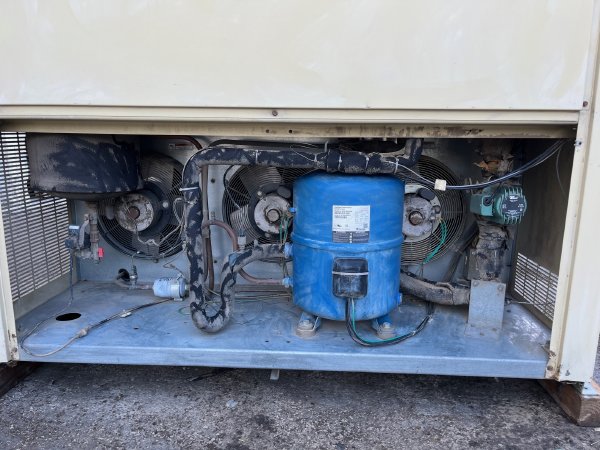 1200 CFM 220 PSI INGERSOLL RAND NVC1200A40N