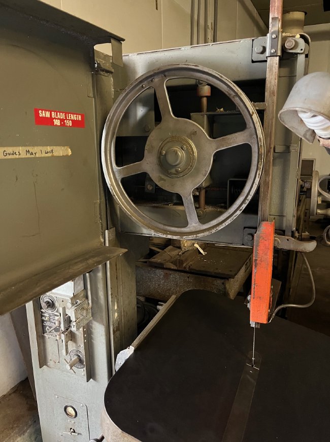 GROB 4V-18 18 VERTICAL BANDSAW