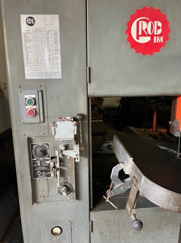 GROB 4V-18 18 VERTICAL BANDSAW
