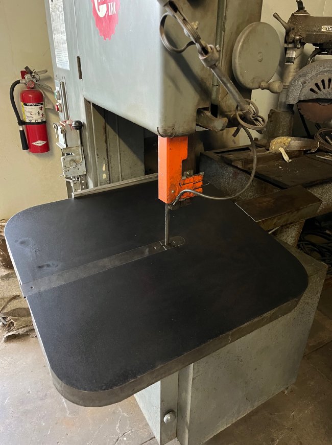 GROB 4V-18 18 VERTICAL BANDSAW