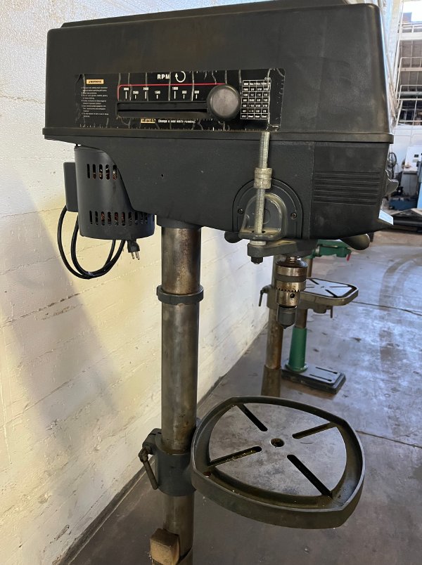 CRAFTMAN 13 VARIABLE DRILL PRESS