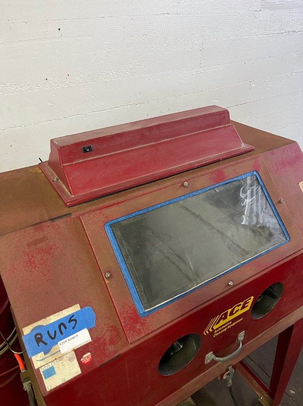 ACE (AUTOMOTIVE CLEANING EQUIPMENT) #2 SANDBLASTER